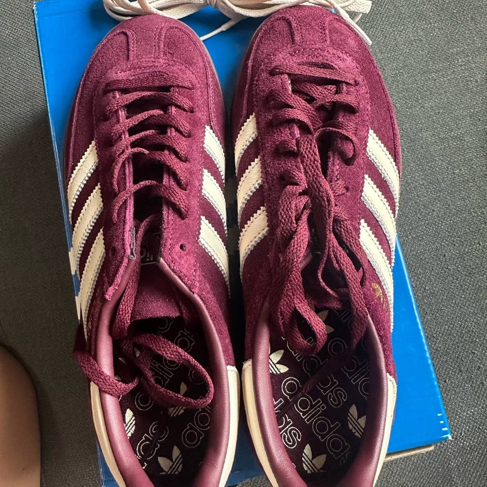 Adidas Women's Maroon and Cream Sneakers